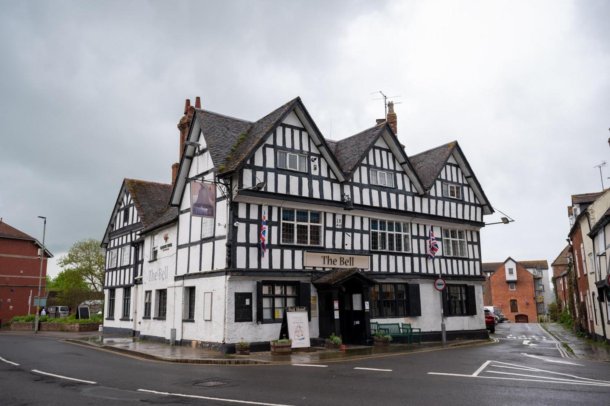 Bell Hotel By Greene King Inns Tewkesbury Dış mekan fotoğraf