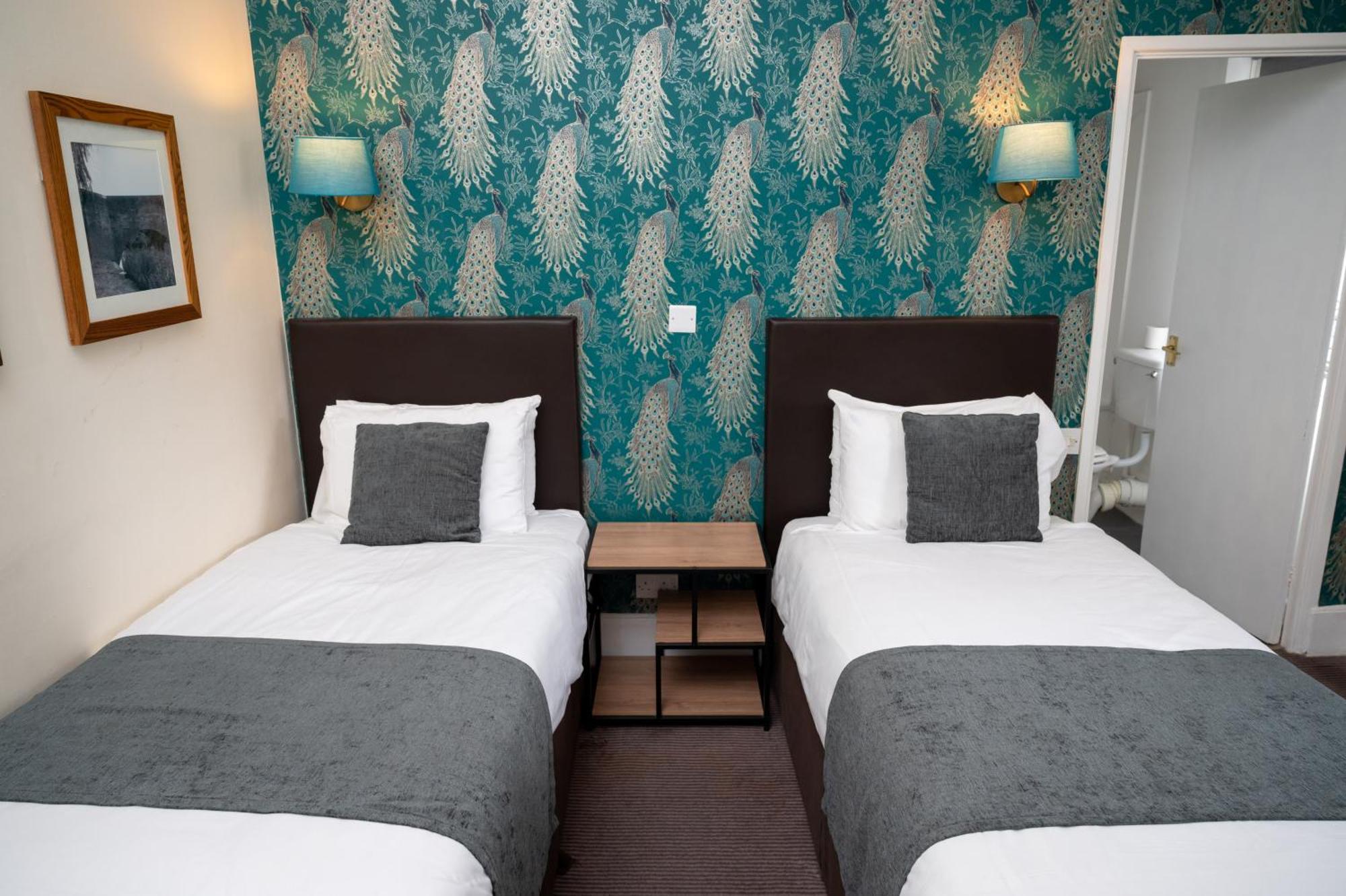 Bell Hotel By Greene King Inns Tewkesbury Dış mekan fotoğraf