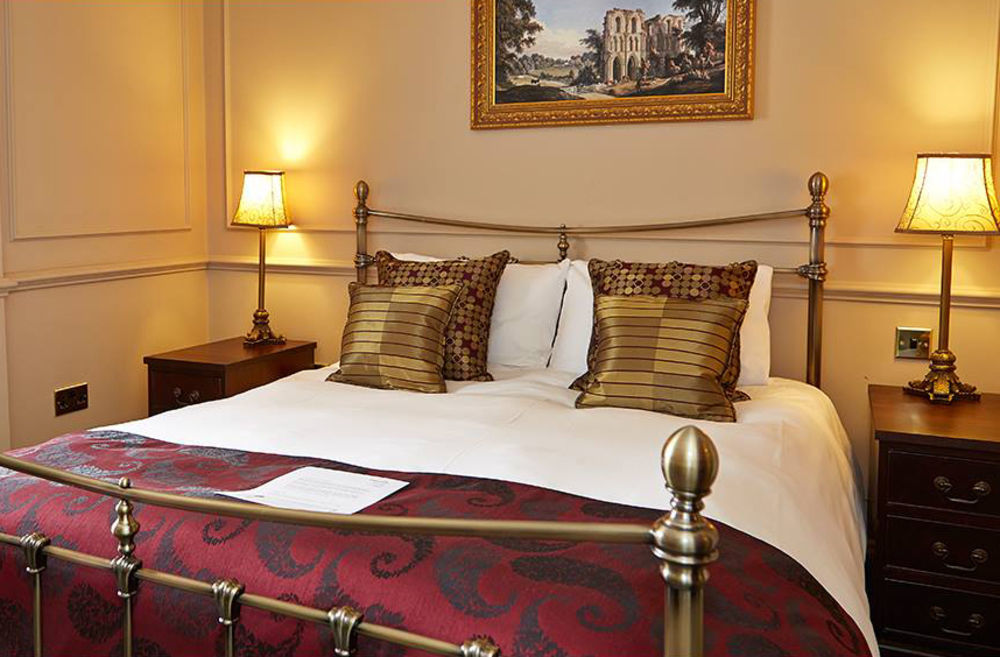 Bell Hotel By Greene King Inns Tewkesbury Dış mekan fotoğraf